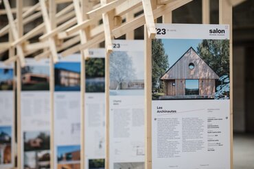 Výjimečné dřevostavby míří na střechu