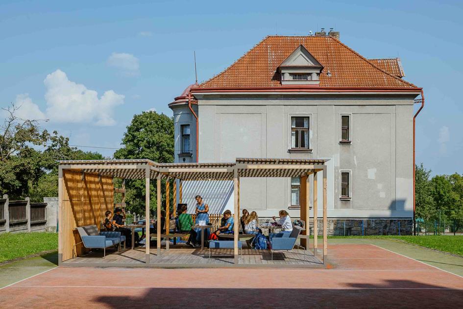 Gymnázium J. S. Machara